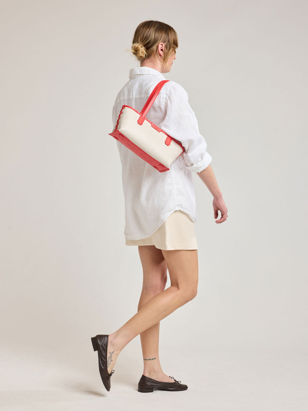 Colette Shoulder Tote in Canvas
